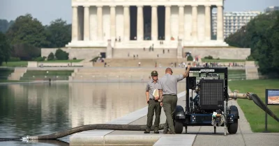 Trump-backed Lincoln Reflecting Pool Draining Resumes After Peeling Repairs