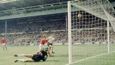 Geoff Hurst remembers the final goal of his 1966 World Cup final hat-trick