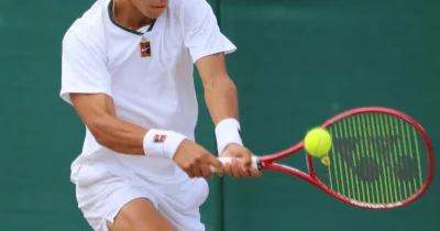 Jordan Lee reaches boys Wimbledon final in Jordon Lee Tennis debut