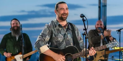 Noah Kahan Tour Tickets Start at $127 on StubHub