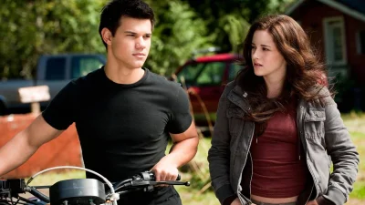 Taylor Lautner Addresses Twilight Casting Call for Midnight Sun