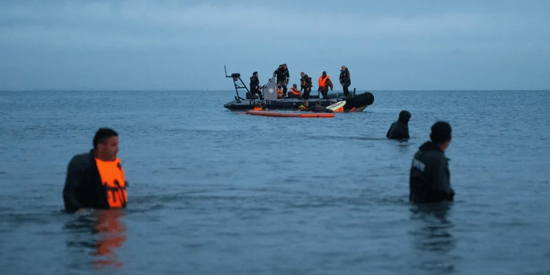 Border Force takes 128 migrants from record Dinghy in English Channel
