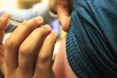 NHS England sets Menb Vaccine orders at 10 doses per pharmacy