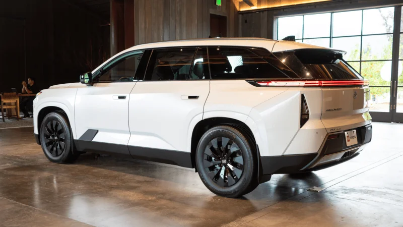 Toyota delays 2027 Highlander production by up to eight weeks