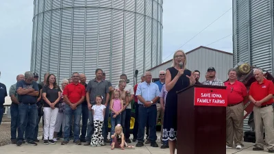 Ashley Hinson pushes Save Our Bacon Act into Farm Bill fight
