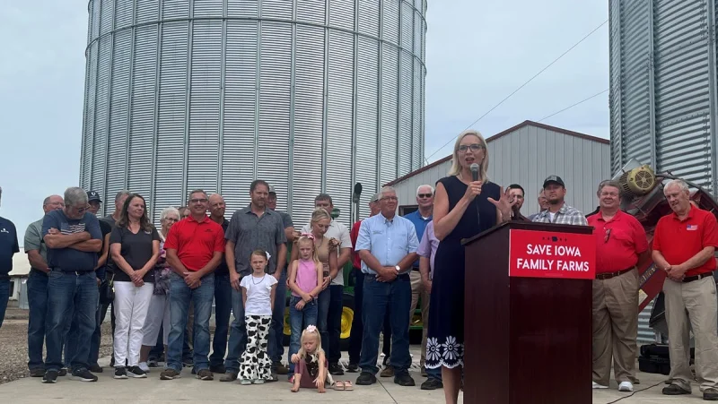 Ashley Hinson pushes Save Our Bacon Act into Farm Bill fight