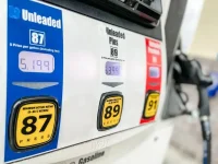 Gas Prices Near Me: What Actually Determines What You Pay at the Pump