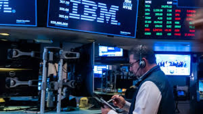 Ibm warns $17.2 billion revenue trails estimates by 17%