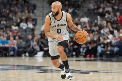 Jordan Mclaughlin’s one-year, $3.29MM Spurs deal keeps San Antonio’s backcourt insurance in place