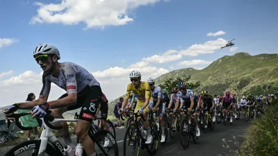 Pogacar wins stage 10 and extends his Tour lead — Cycling control on Bastille Day