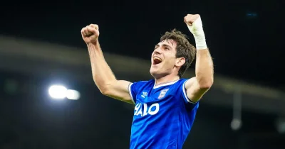 €9/10m fee talks for Ivan Azon as Southampton open transfer discussions