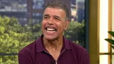 Chris Kamara receives honorary Doctor of Health from University of Bradford