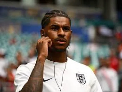 £30m Crysencio Summerville plan if Marcus Rashford leaves — Football Matches Today Live
