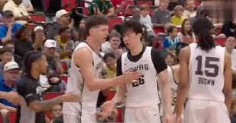 Hyunjung Lee’s nine 3-pointers against China showed why he is more than a name in South Korea
