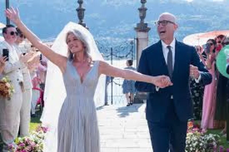 Paulina Porizkova Marries Jeff Goldstein in 61-Year-Old Italy Wedding