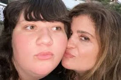 Alex Guarnaschelli Refuses to Send Food Back in Tuesday Video