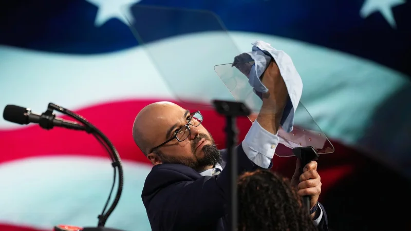 Gabriel Perez Suspended Over $100,000 Trump speech bets — White House Teleprompter Operator Suspended