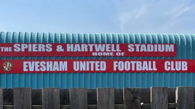 Cheltenham Town's opening pre-season friendly at Evesham United gives Steve Cotterill an early look — Evesham United Vs Cheltenham