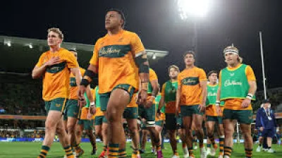 Joe Schmidt’s last match in charge leaves Hb F Park with Australia already on the front foot against Italy