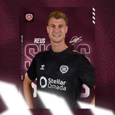 Beau Reus signs three-year deal as Alexander Schwolow heads to Mainz on 1 August — Hearts Fc reset their goalkeeper picture