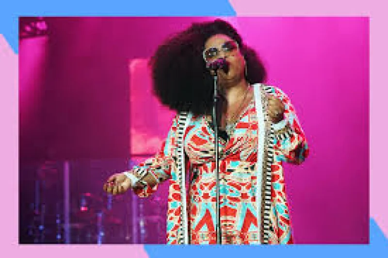 Jill Scott Delivers a Phones-Free Night at Kings Theater