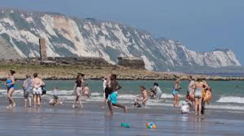 BBC Weather flags early August heat for UK Summer Temperatures Bbc Weather