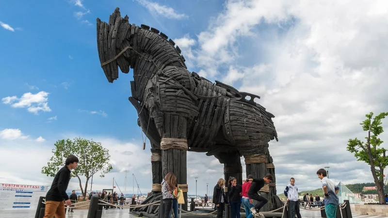 Rüstem Aslan Digs 40 Years at Hisarlik as Was The Trojan War Real