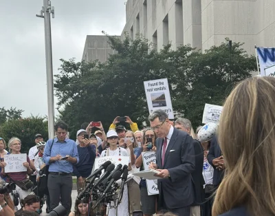 C-SPAN posts David Hearn Trump Pool Case article on news conference
