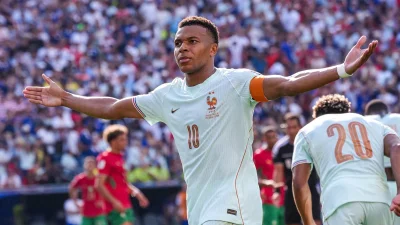 Mbappe hits 10 as Golden Ball World Cup race tightens before the final
