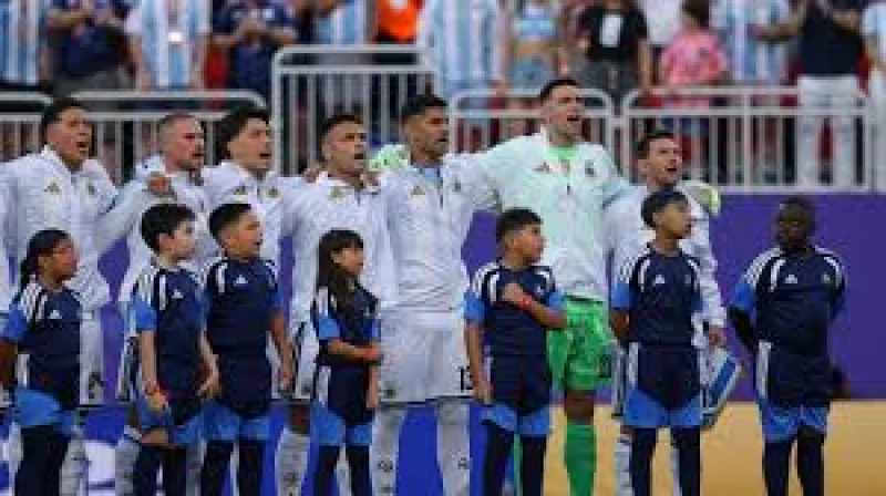 Maria Becerra entra en la pulseada por el himno del Mundial 2026