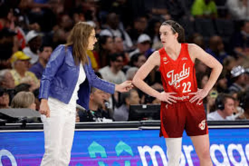 Stephanie White Praises Clark's Facilitating After 17-Point Night