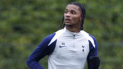 Manchester United in talks for 18-year-old Tynan Thompson