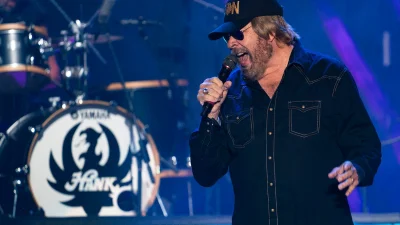 Willyams Jr postpones two Michigan shows amid smoke caution