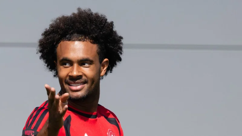 Juventus contact Joshua Zirkzee as £34m Kolo Muani deal stalls