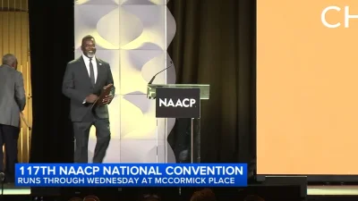 Derrick Johnson and Leon Russell deepen Naacp union ties in Chicago