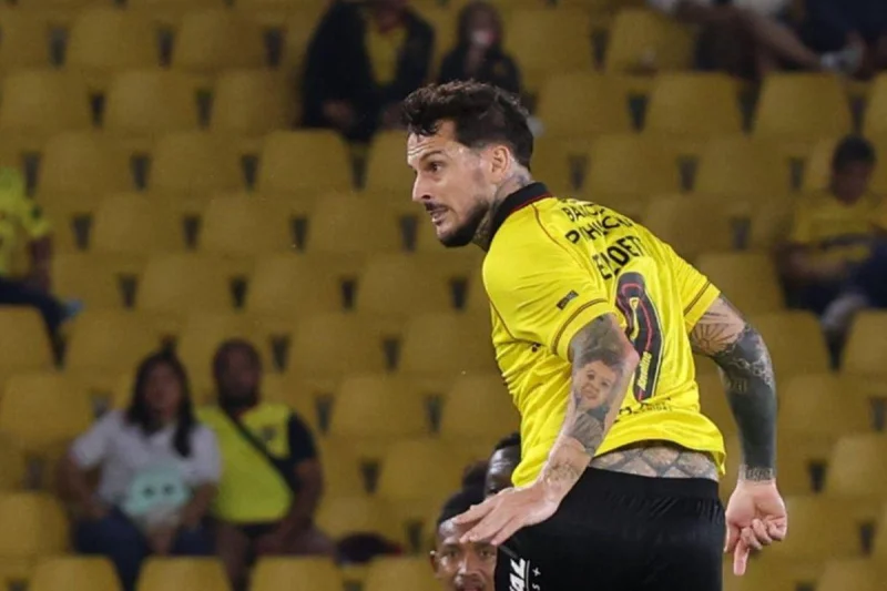 José David Contreras backs César Farías before Universidad Católica clash — Fc Barcelona Away Catholic has a bigger test than the table suggests