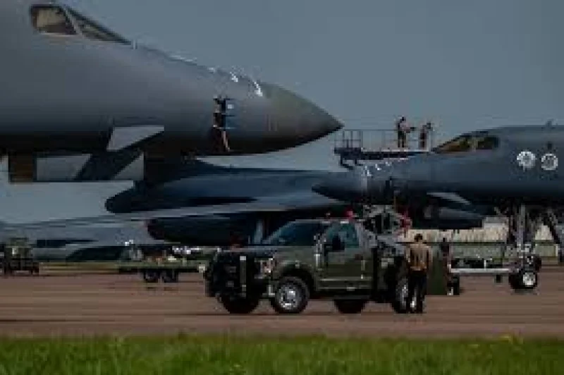 Burnham approves UK bases for Iran strikes at Raf Fairford