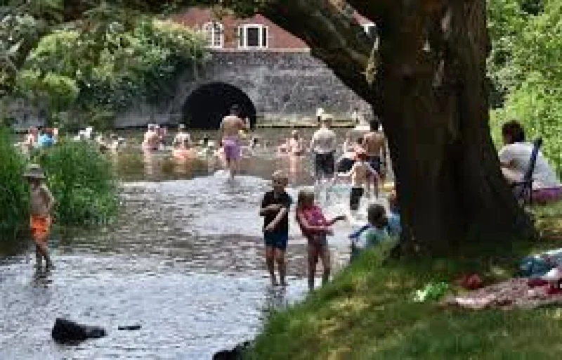 BBC publishes 50-second Uk Weather Forecast video on another heatwave