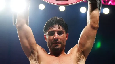Josh Kelly makes first IBF light-middleweight title defence against Caoimhin Agyarko in Jeddah
