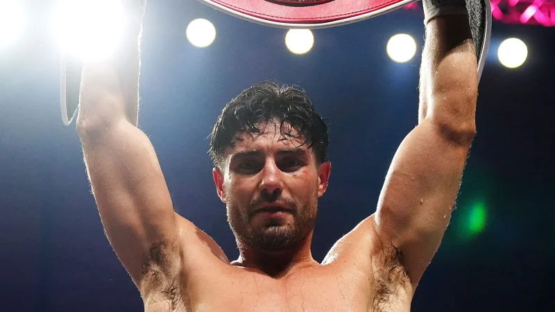 Josh Kelly makes first IBF light-middleweight title defence against Caoimhin Agyarko in Jeddah