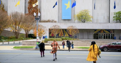 Donald Trump orders Smithsonian Institution signs outside museum