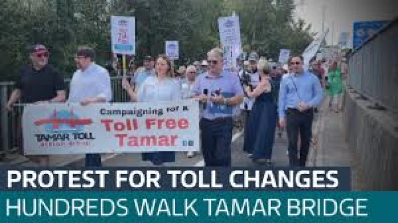 Scott Slavin leads Tamar Bridge march over £3 toll rise