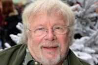 Bill Oddie dies aged 85, David Foster says
