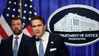 Donald Trump pushes Citizenship Revoked plan to 250 cases by October