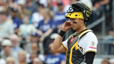 Shawn Ross added for July 24 Cubs game as Pirates patch another catching hole