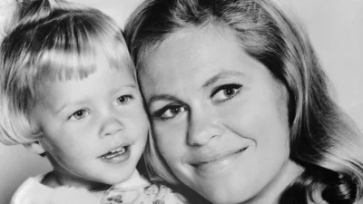 Erin Murphy Shares 62-Year-Old Car Selfie and Reboot Interest