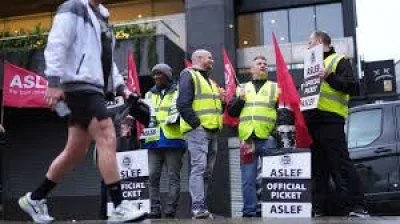 Aslef warns of Strike Action over four-hour toilet rule