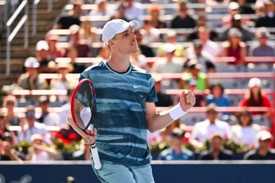 Adam Walton angle: Shapovalov leads Hijikata at ATP Los Cabos Open