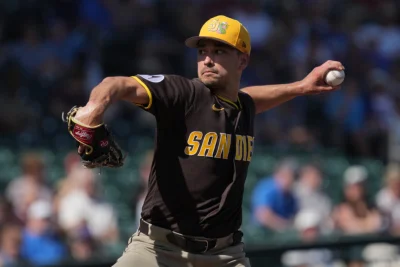 Rangers select Austin Wynns after 13 Triple-A games