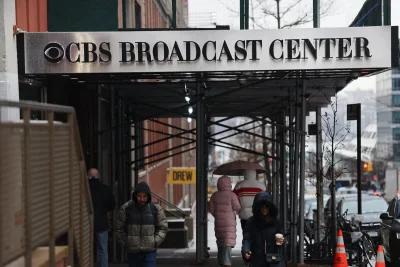 Tony Dokoupil Leads Cbs Evening News Viewership Decline with 1% Loss